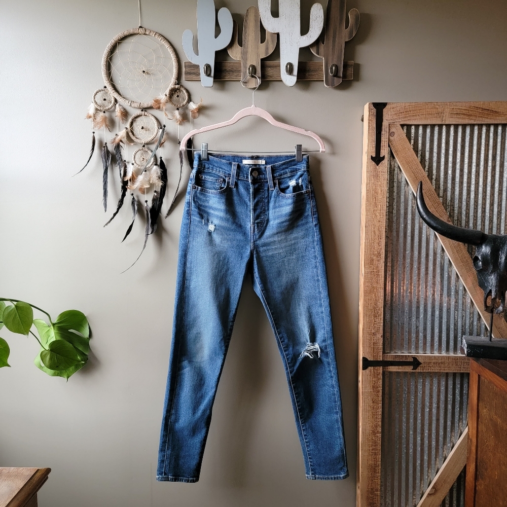 Levi's | Wedgie Distressed Skinny Jeans in Pacific Waves
